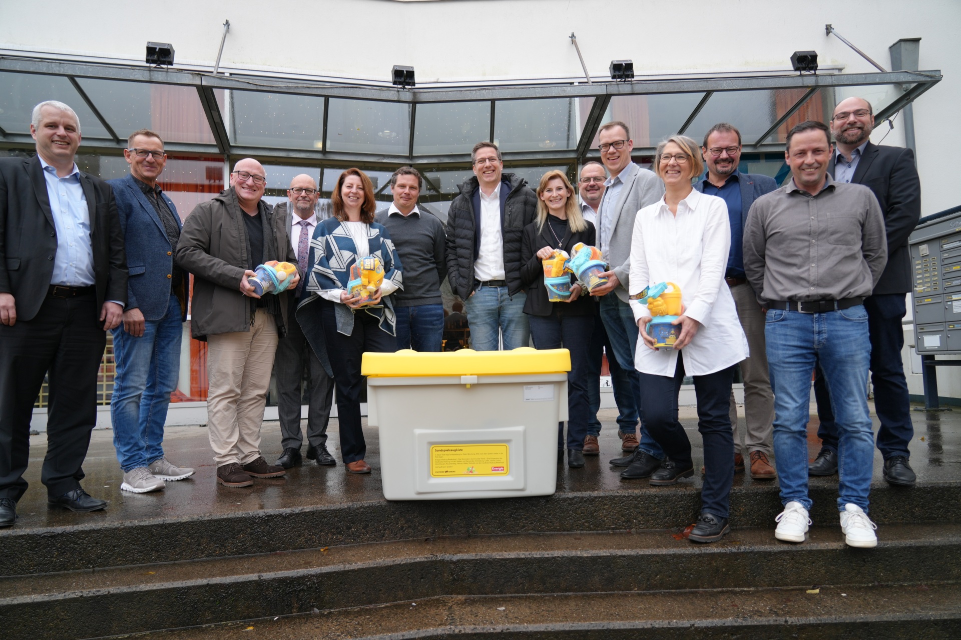 Gruppenbild der Gründungskommunen der EMB